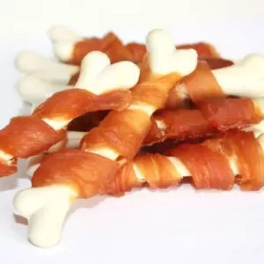 Wanpy Chicken Jerky And Calcium Bone Twists β 100 Gram