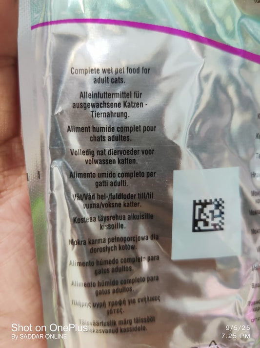 πΎ Whiskas Cat Treats β Tasty Rewards for Your Feline Friend!